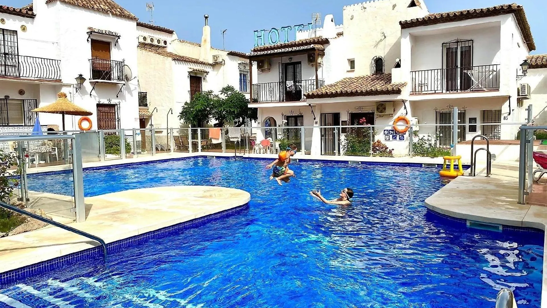 Ferienhaus Fuer 4 Personen Ca 80 Qm In Nerja, Andalusien Costa Del Sol
